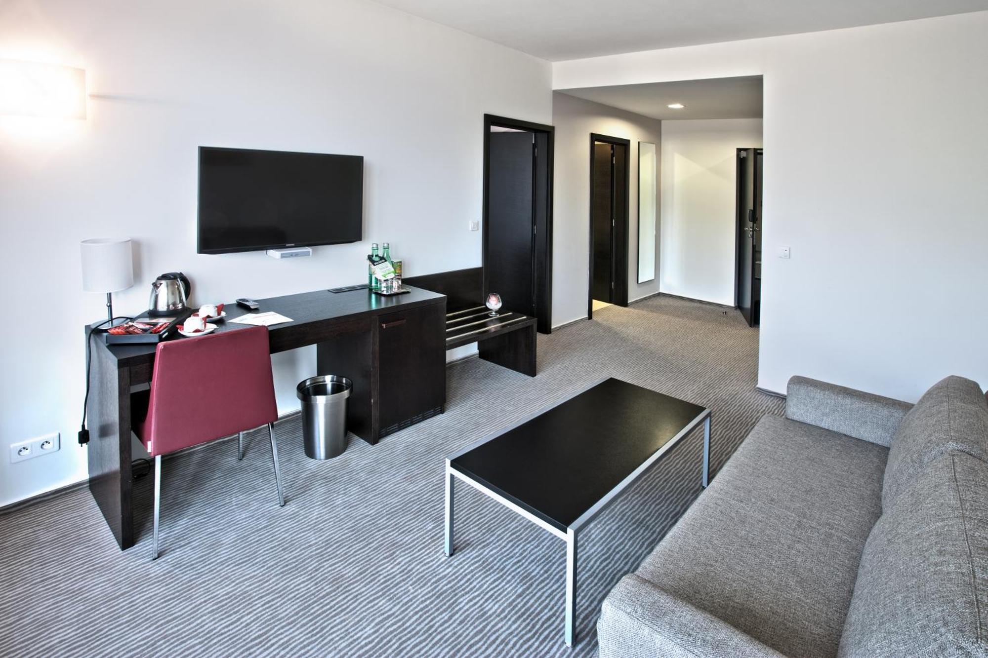 Wellness Hotel Vista Dolni Morava Exterior photo