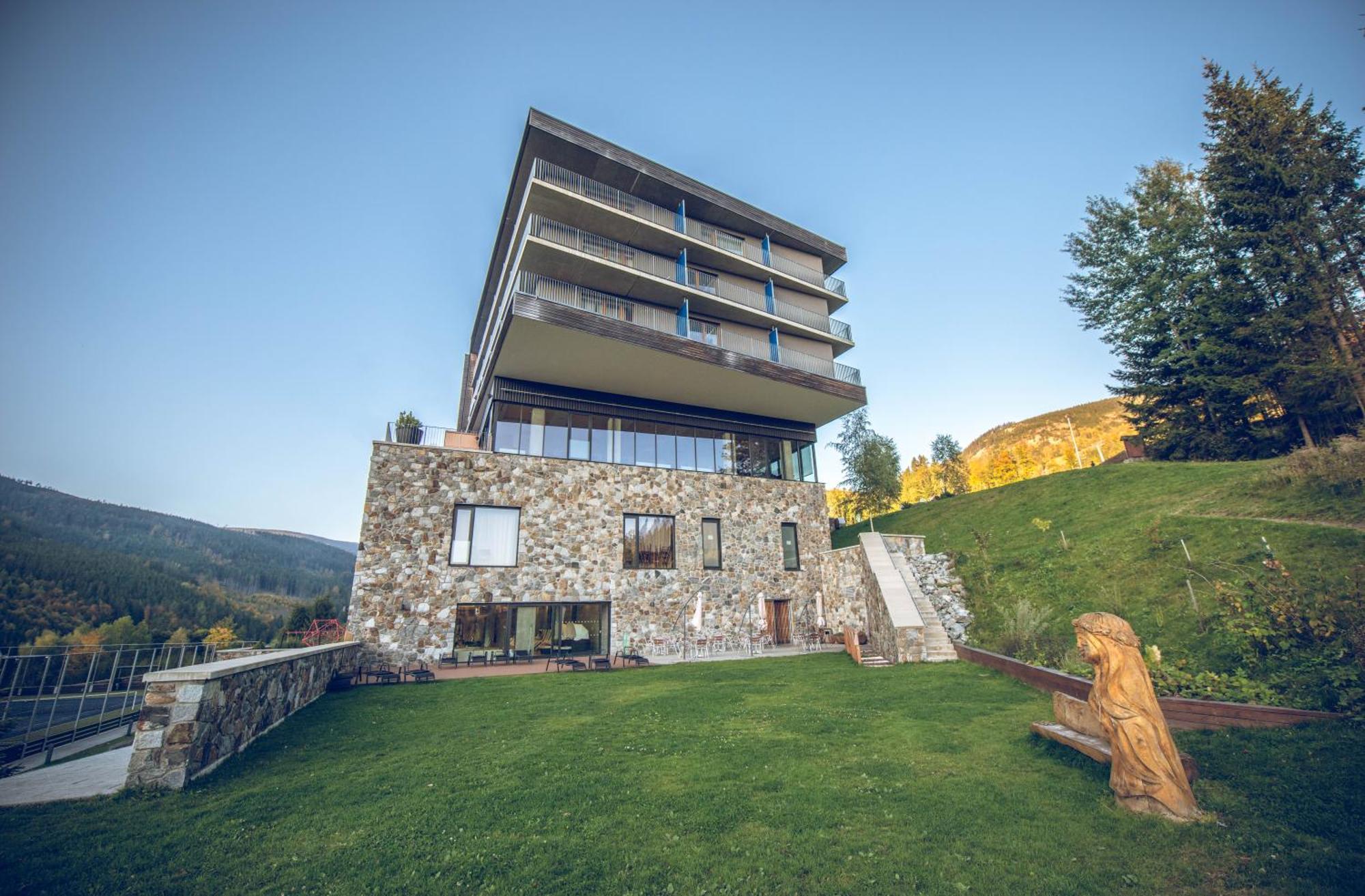 Wellness Hotel Vista Dolni Morava Exterior photo